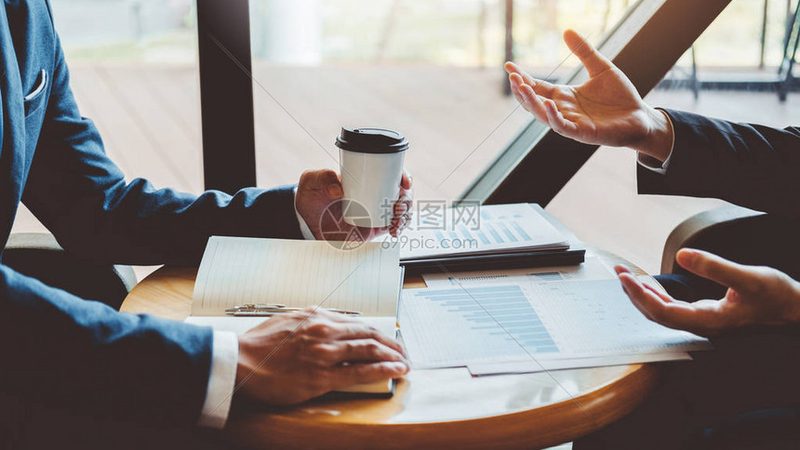 揭秘上海企业管理咨询公司报价明细：如何合理评估与选择